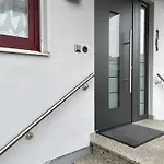 公寓 Bei Den Taunusbaeumen 新安斯波