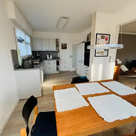 Bei Den Taunusbaeumen Apartman Neu-Anspach